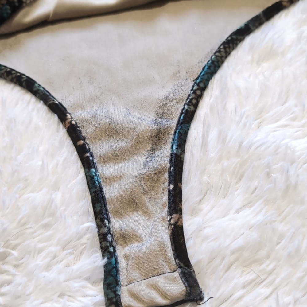🔴LOWEST! I.AM.GIA Teal Velvet Snakeskin Bodysuit with Thumbholes - Picture 10 of 17